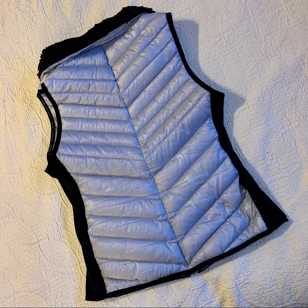 Calvin Klein Performance Colorblock Puffer Vest - Picture 4 of 8